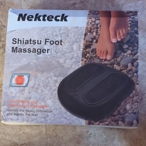 Nekteck Shiatsu Foot Massager Black